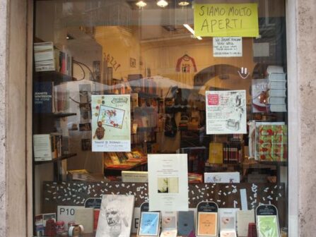 Locandine delle Associazioni nelle vetrine dei negozi? GRATIS!