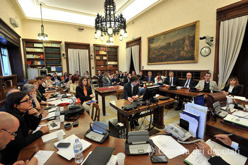 Defibrillatori e Certificati Medici: la proposta di TeamArtist. Aiutaci a farla arrivare in Parlamento!